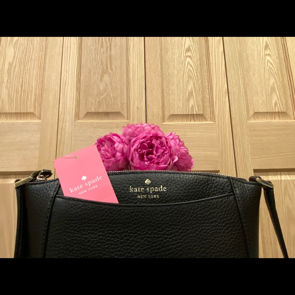 Kate Spade Crossbody Bag 🔥 NWT 🔥 - Picture 3 of 8